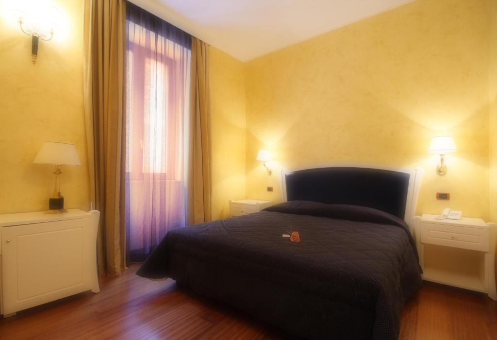 Hotel Rojan Sulmona Pokoj fotografie