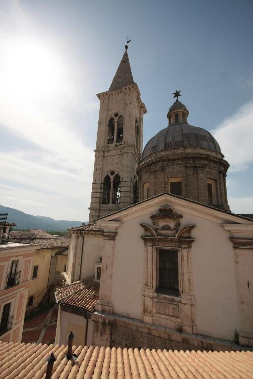 Hotel Rojan Sulmona Exteriér fotografie