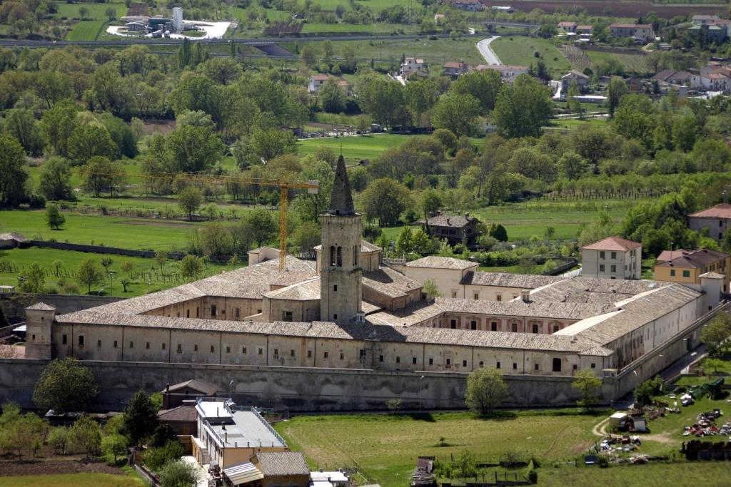Hotel Rojan Sulmona Exteriér fotografie