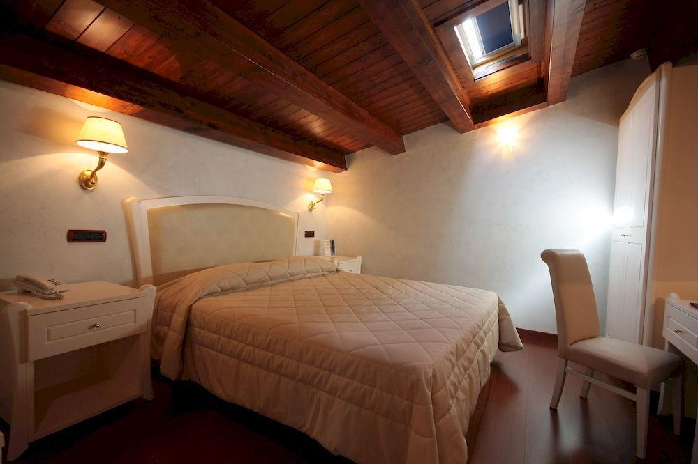 Hotel Rojan Sulmona Exteriér fotografie