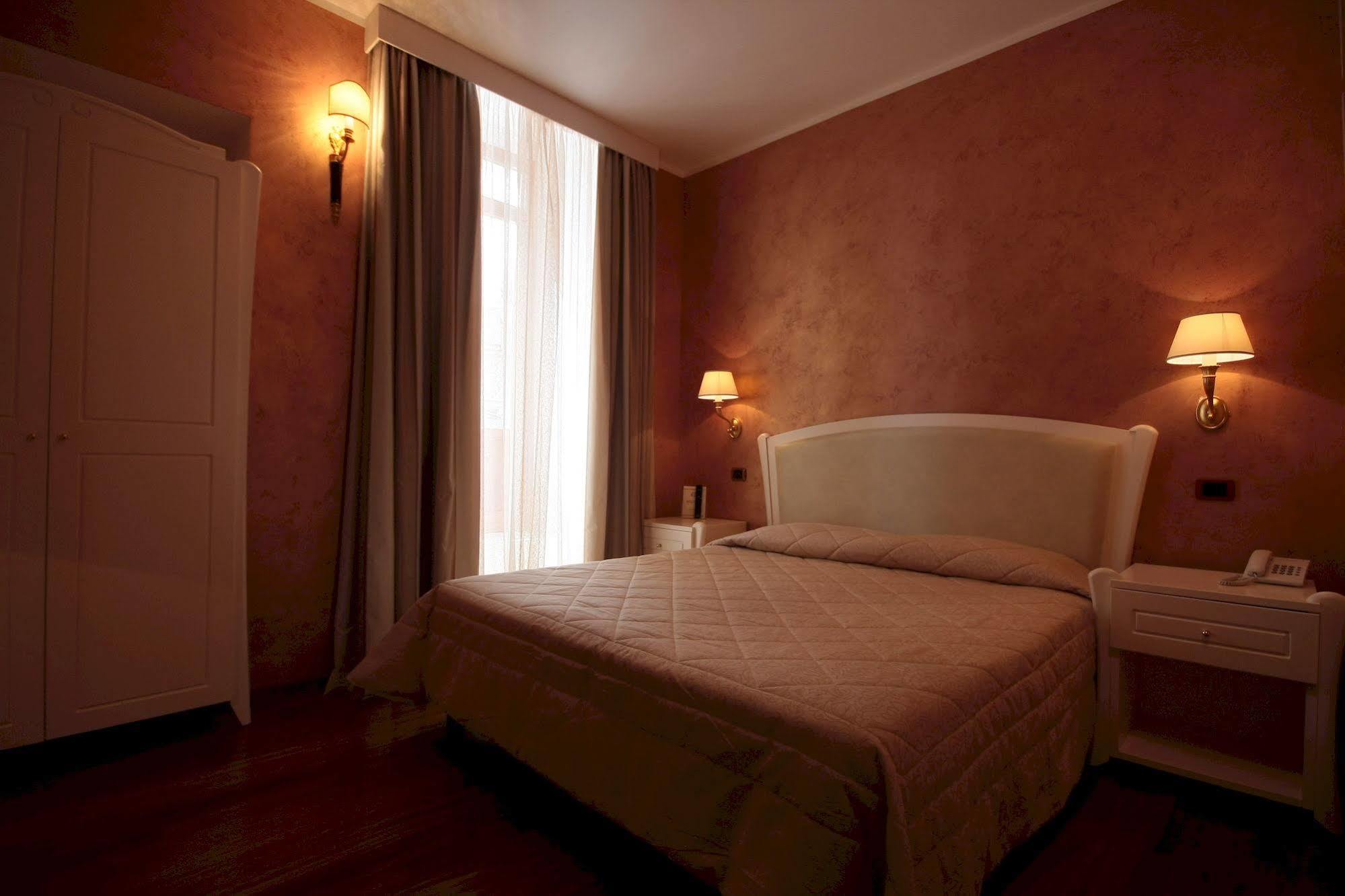 Hotel Rojan Sulmona Exteriér fotografie